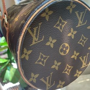 Louis Vuitton Papillon Monogram Shoulder Bag